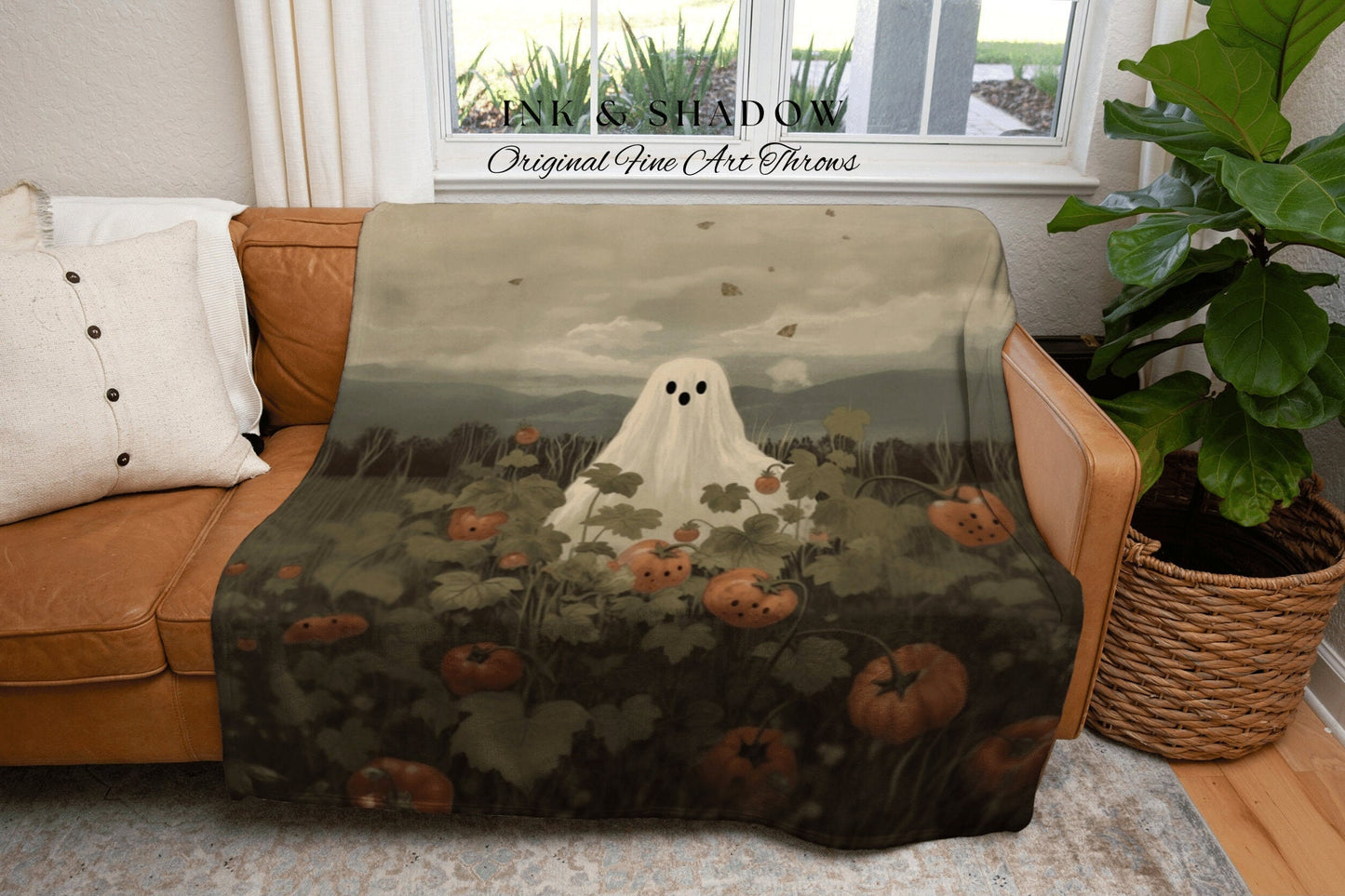 Cute Ghost Tapestry Vintage Blanket Ghost Spooky Tapestry | Halloween Vintage Ghost Art Woven Tapestry Halloween Decor Dark Academia Art |