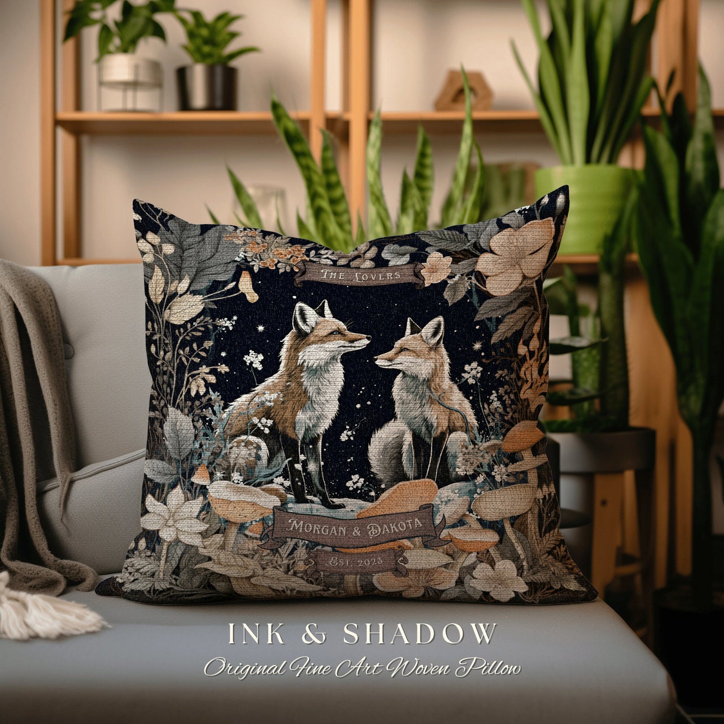 Fox Pillow 'The Lovers' Personalized | Woodland Decor Custom Dating Anniversary Meaningful Gift Housewarming Pillow Cottagecore Fox Couple |