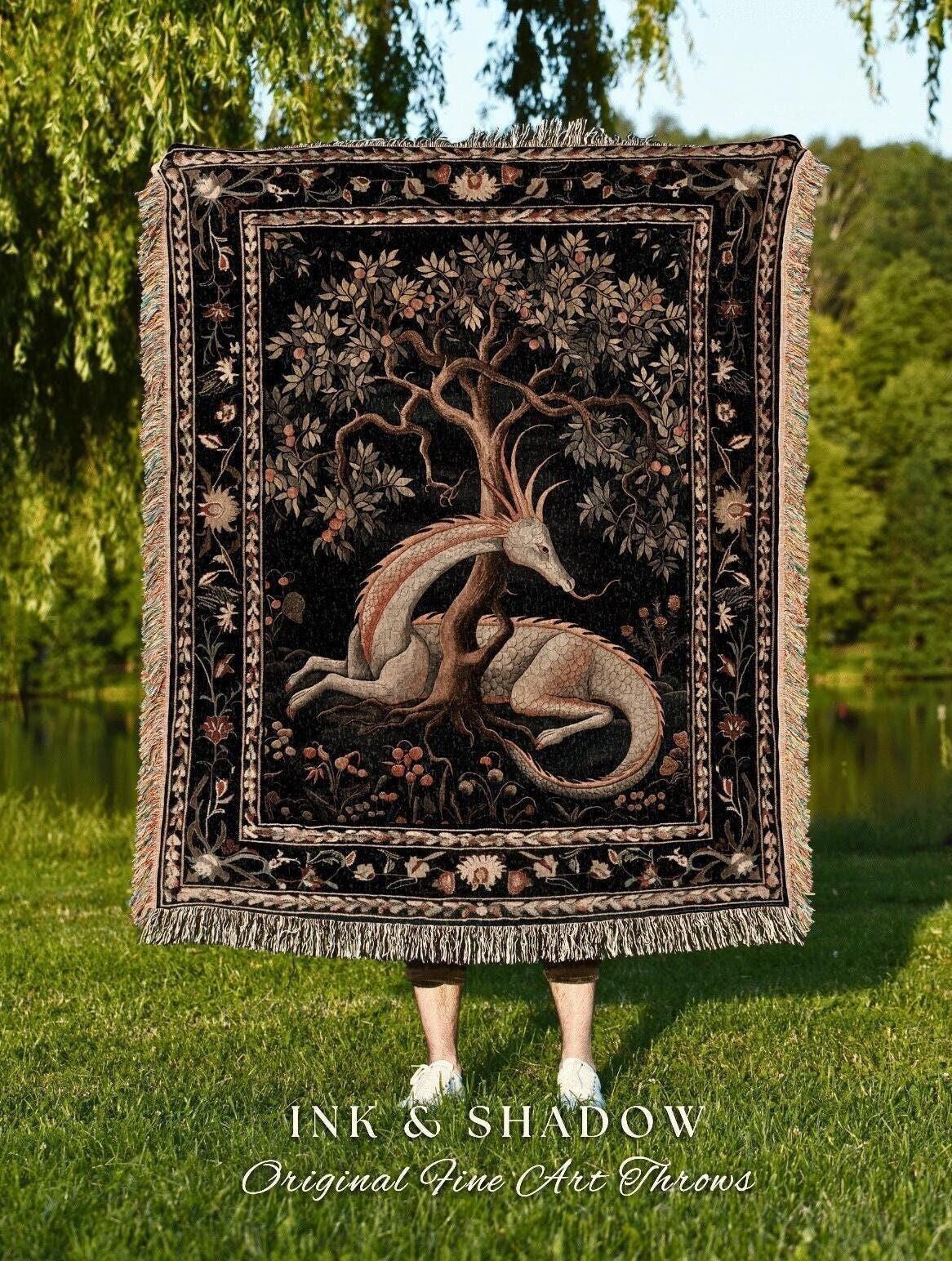 布団・毛布 JOURNAL STANDARD NORDIC BLANKET Folklore Dragon Woven Blanket | Medieval Aesthetic Fairytale