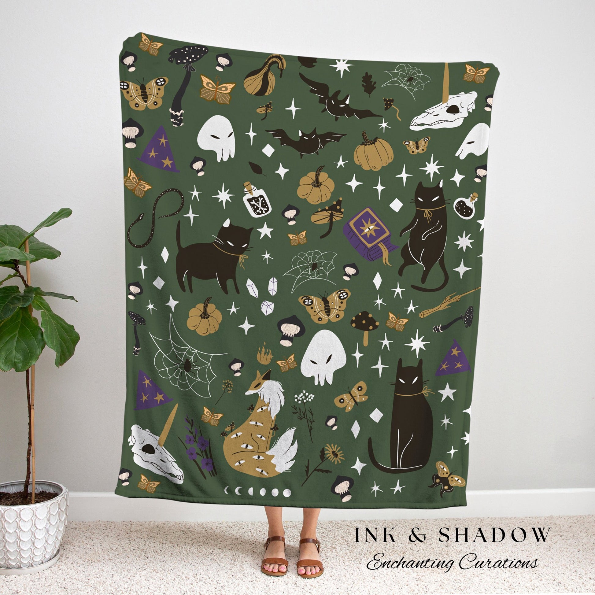 Goblincore Forest Green Blanket Spooky | Woven Blanket Halloween | Dark Cottagecore Woven Tapestry Celestial Witch Goth Blanket Boho Deor