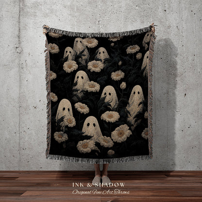 Whimsigoth Room Decor Floral Ghost Blanket Woven Tapestry Vintage Ghost Funny Tapestry Spooky Halloween Ghost Art Woven Tapestry Halloween |