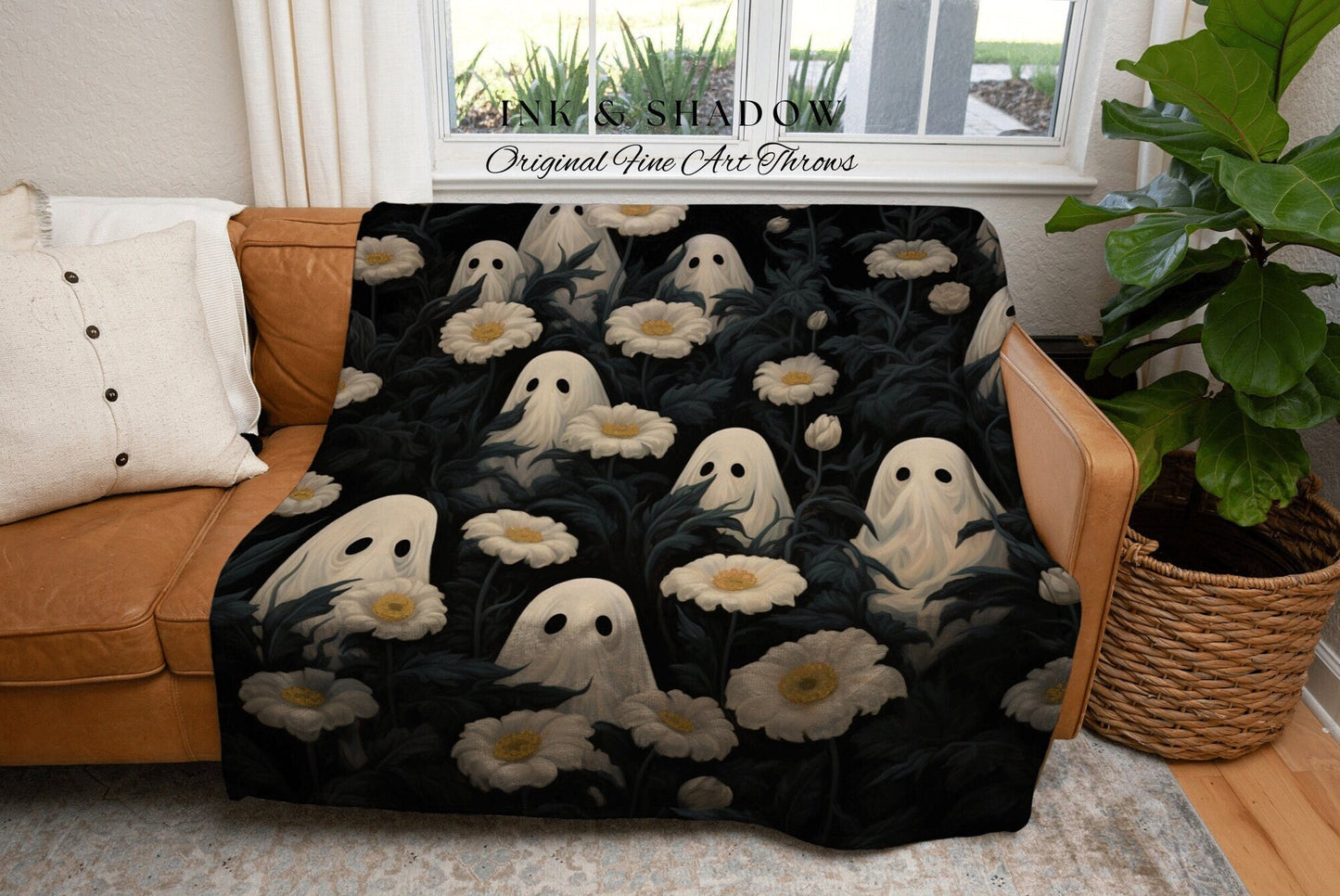 Whimsigoth Room Decor Floral Ghost Blanket Woven Tapestry Vintage Ghost Funny Tapestry Spooky Halloween Ghost Art Woven Tapestry Halloween |