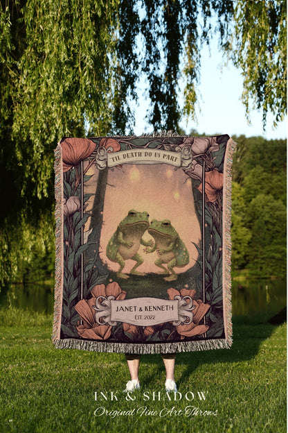 Celestial Frog Couple Blanket | Woodland Wedding Gift Funny Tapestry Woven Throw Vintage Frog & Toad Blanket Cottagecore Anniversary Blanket