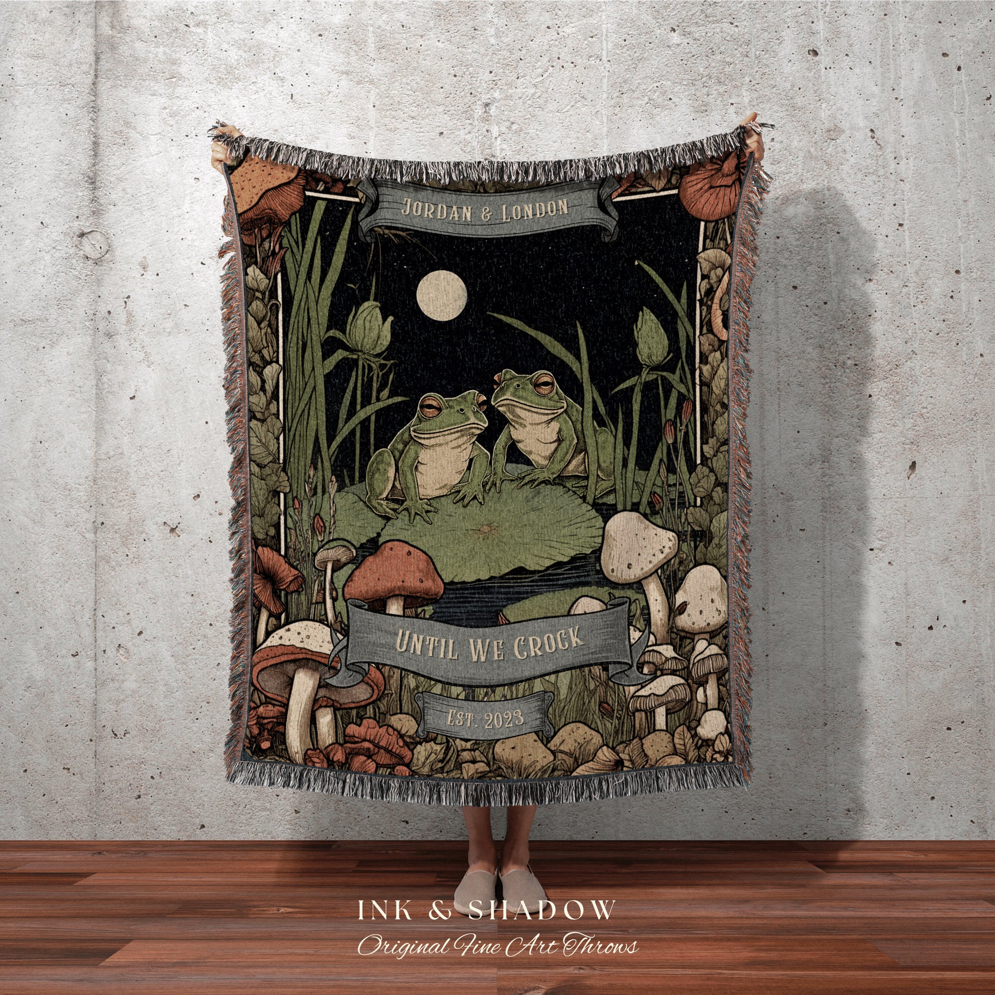 Toad Couple Blanket Personalized | Anniversary Gift Tapestry Woven Throw Vintage Frog and Toad Goblincore Blanket Woodland Wedding Gift Boho