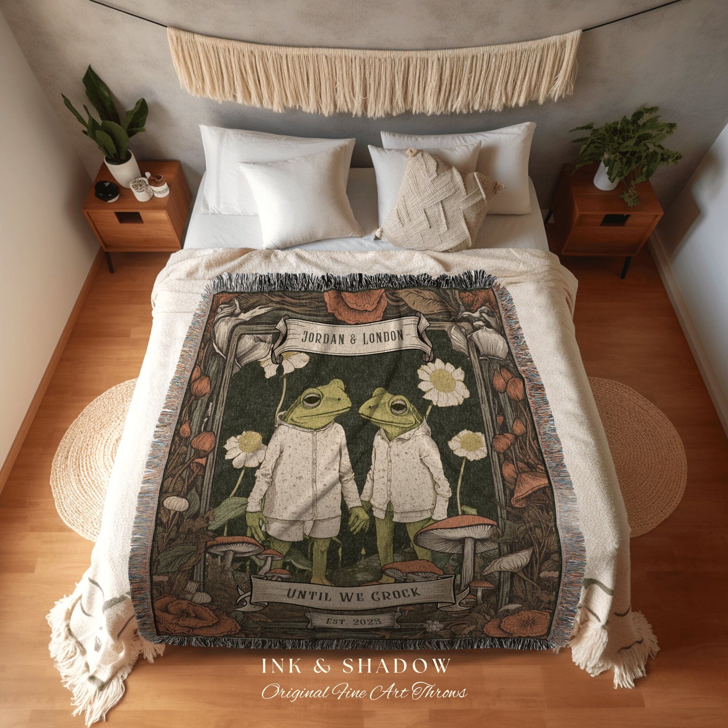 Cute Frog Couple Throw Blanket Anniversary Gift Tapestry Woven Throw Vintage Frog & Toad Goblincore Blanket Custom Wedding Gift Cottagecore