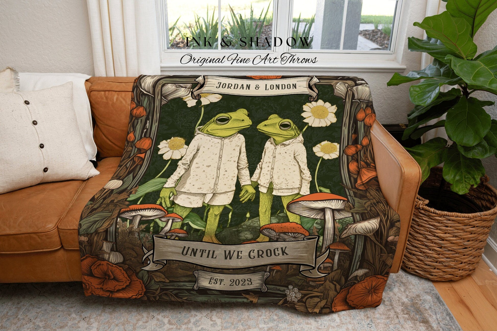 Cute Frog Couple Throw Blanket Anniversary Gift Tapestry Woven Throw Vintage Frog & Toad Goblincore Blanket Custom Wedding Gift Cottagecore