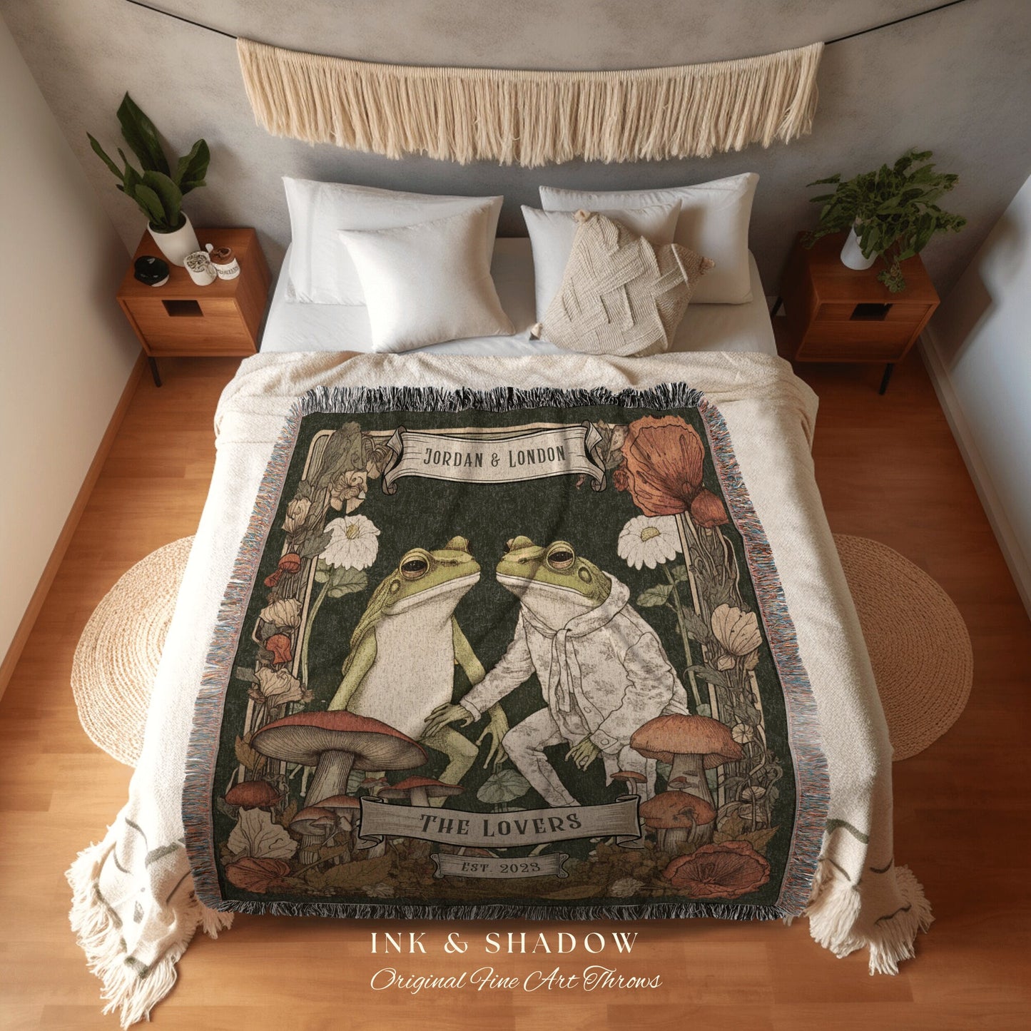 Retro Frog Blanket Personalized | Anniversary Gift Tapestry Woven Throw Vintage Frog & Toad Goblincore Blanket Wedding Gift Cottagecore Gift