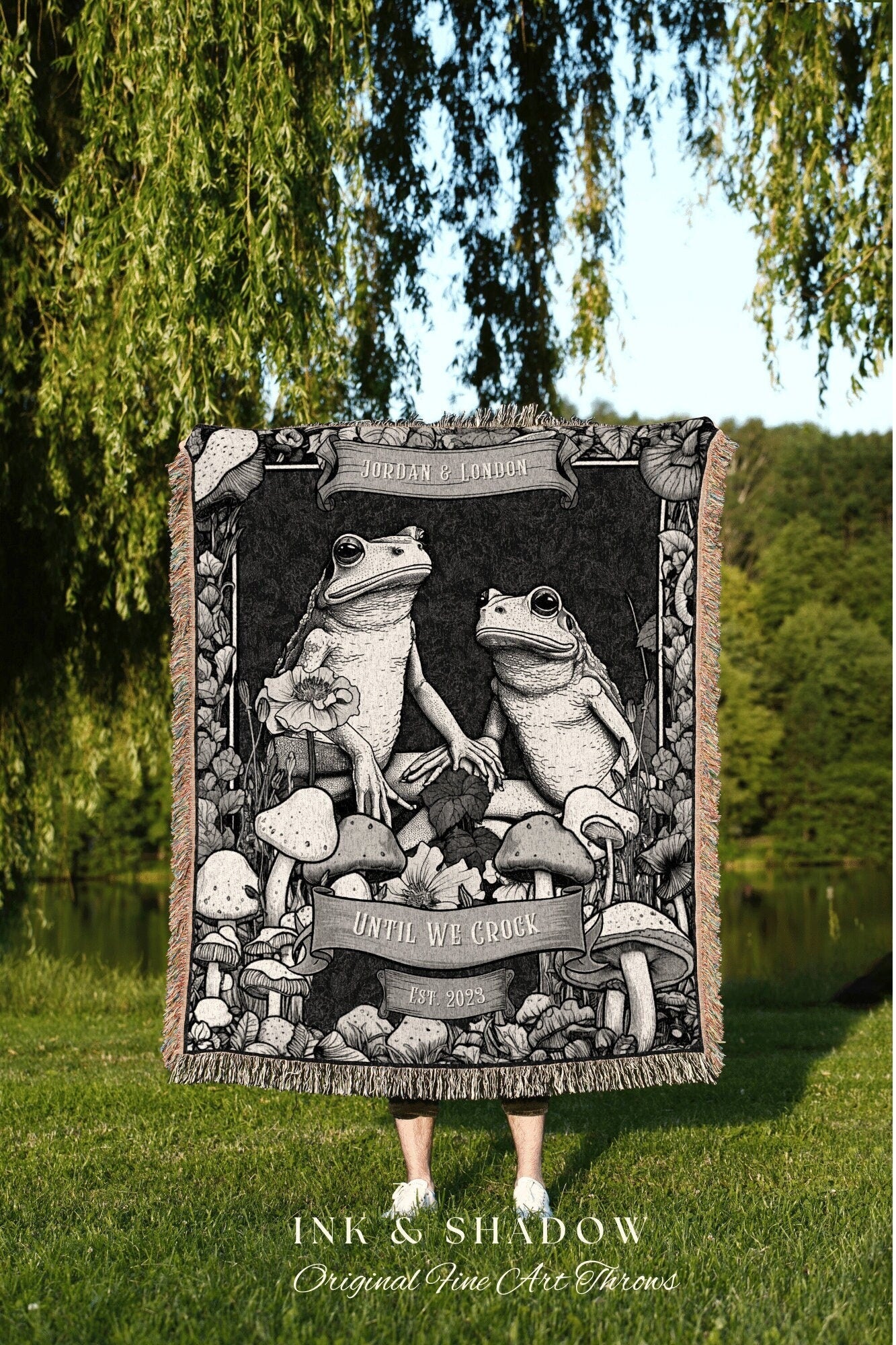 Frog & Toad Personalized Blanket | Anniversary Gift Tapestry Woven Throw Vintage Frog and Toad Goblincore Blanket Woodland Wedding Gift |