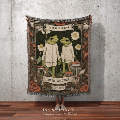 Cute Frog Couple Throw Blanket Anniversary Gift Tapestry Woven Throw Vintage Frog & Toad Goblincore Blanket Custom Wedding Gift Cottagecore