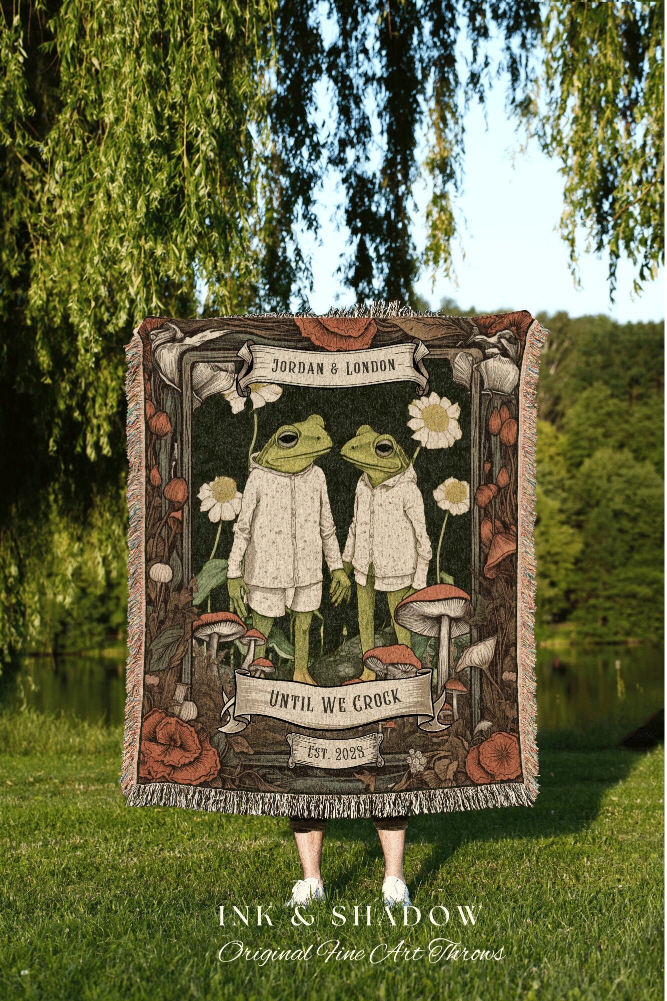 Cute Frog Couple Throw Blanket Anniversary Gift Tapestry Woven Throw Vintage Frog & Toad Goblincore Blanket Custom Wedding Gift Cottagecore