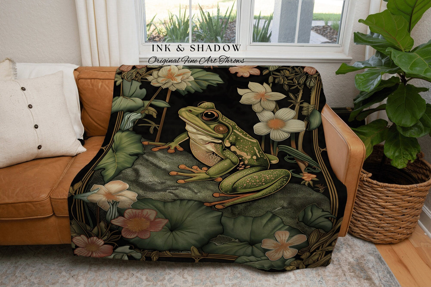 Elegant Floral Frog Blanket Woven | Ethereal Bedroom Morris Inspired Forest Aesthetic Fairy Grunge Goblincore Bedroom Tapestry Woodland Toad