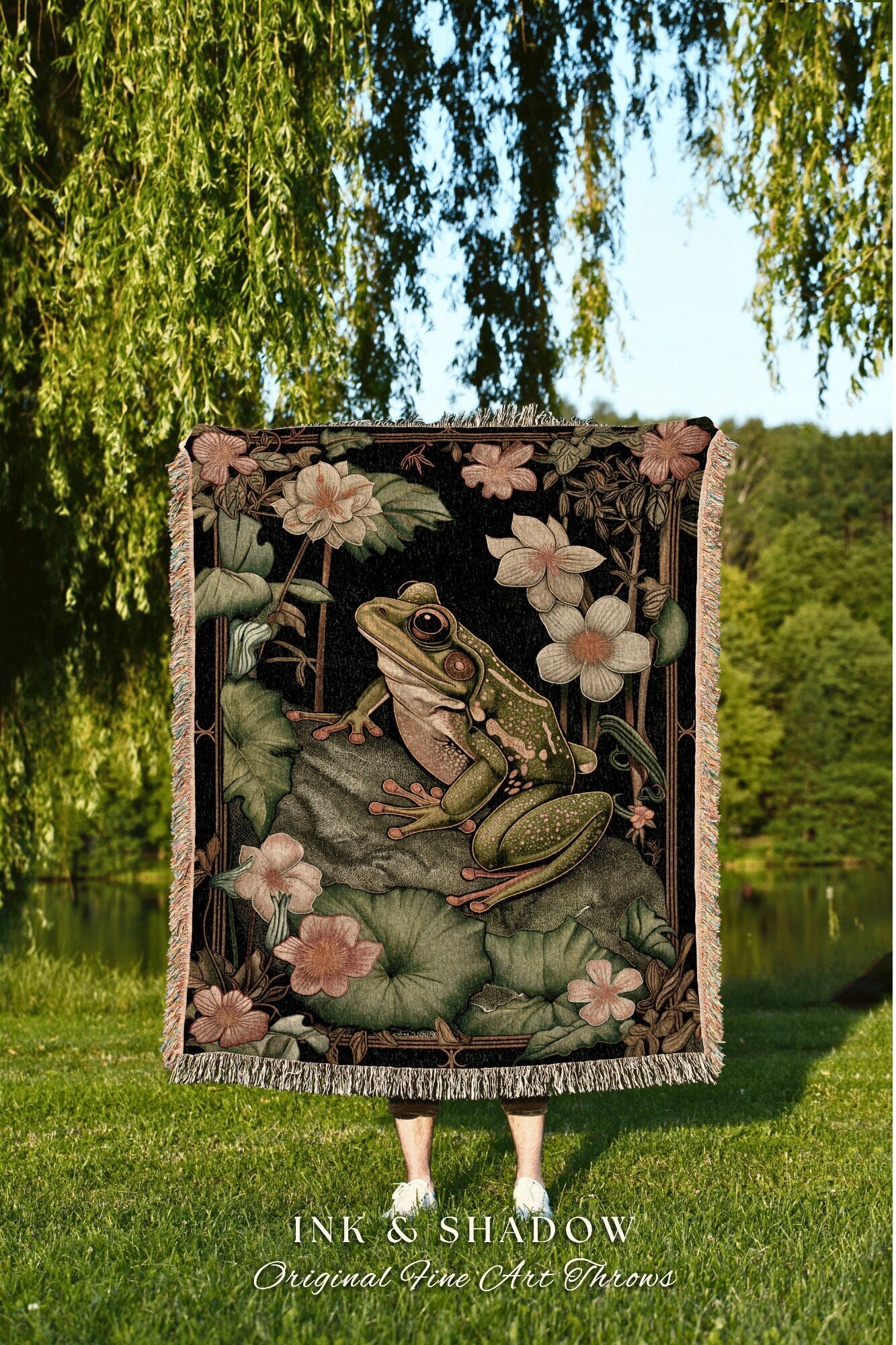 Elegant Floral Frog Blanket Woven | Ethereal Bedroom Morris Inspired Forest Aesthetic Fairy Grunge Goblincore Bedroom Tapestry Woodland Toad