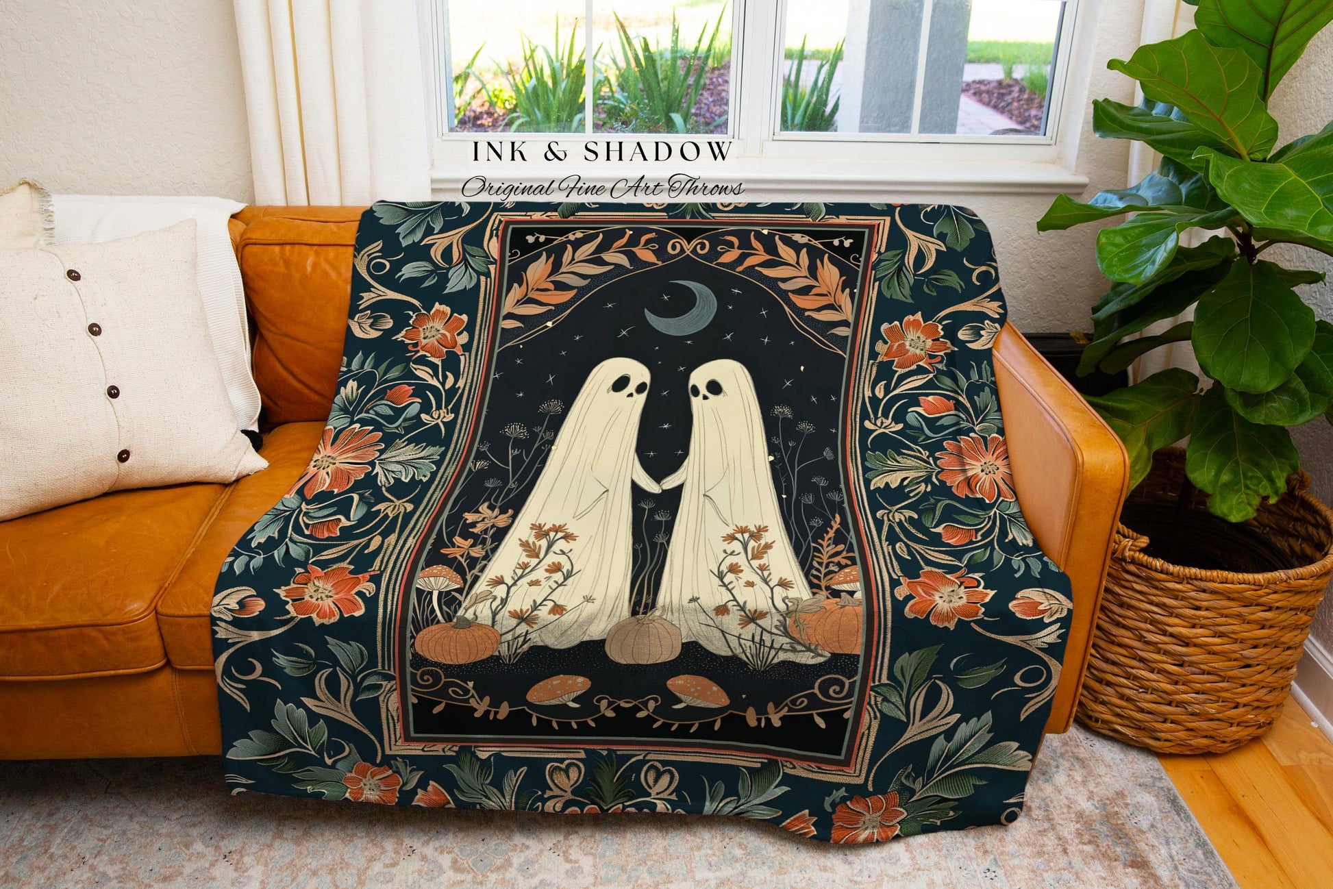 Ghost Friends Halloween Decor Blanket Woven Fall Aesthetic Vintage Ghost Art Woven Tapestry Halloween Decor Dark Academia Home Decor Spooky