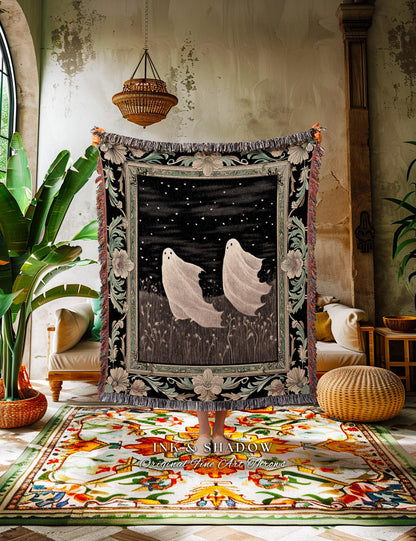 Mystical Ghost Friends Cozy Spooky Throw Blanket Gothic Room Decor Vintage Aesthetic Ghost Tapestry Spooky Halloween Whimsigothic Ghost Gift