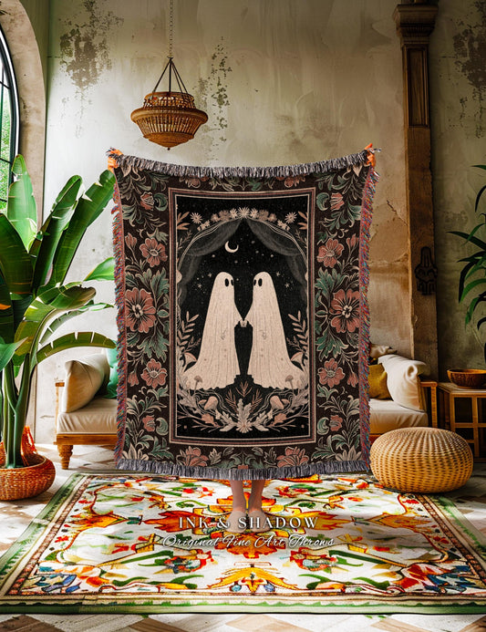 Vintage Ghost Couple Spooky Decor Vintage Halloween Tapestry Woven Blanket Ghost Friends | Dark Cottagecore Decor Gothic Blanket Ghost Art |