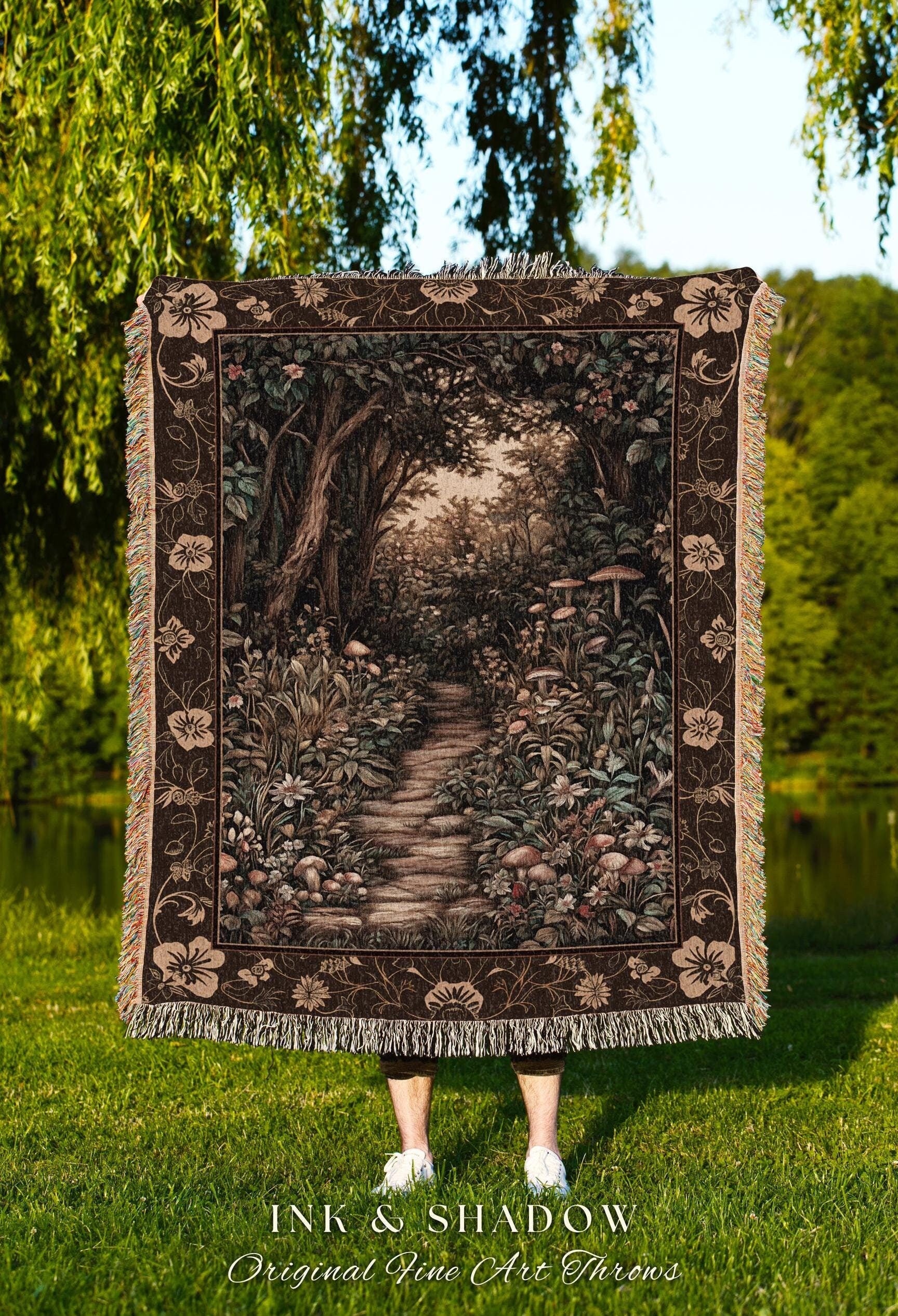 Mushroom Forest Magical Woodland Tapestry Blanket Ethereal Mystic Academia, Vintage Folklore Art Forest Fairycore Whimsigoth Medieval Throw