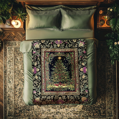 Retro Christmas Tree Ornate Tapestry | Classic Holiday Blanket Whimsical Holy Night Decor Vintage Floral Cozy Cottagecore Winter Aesthetic |