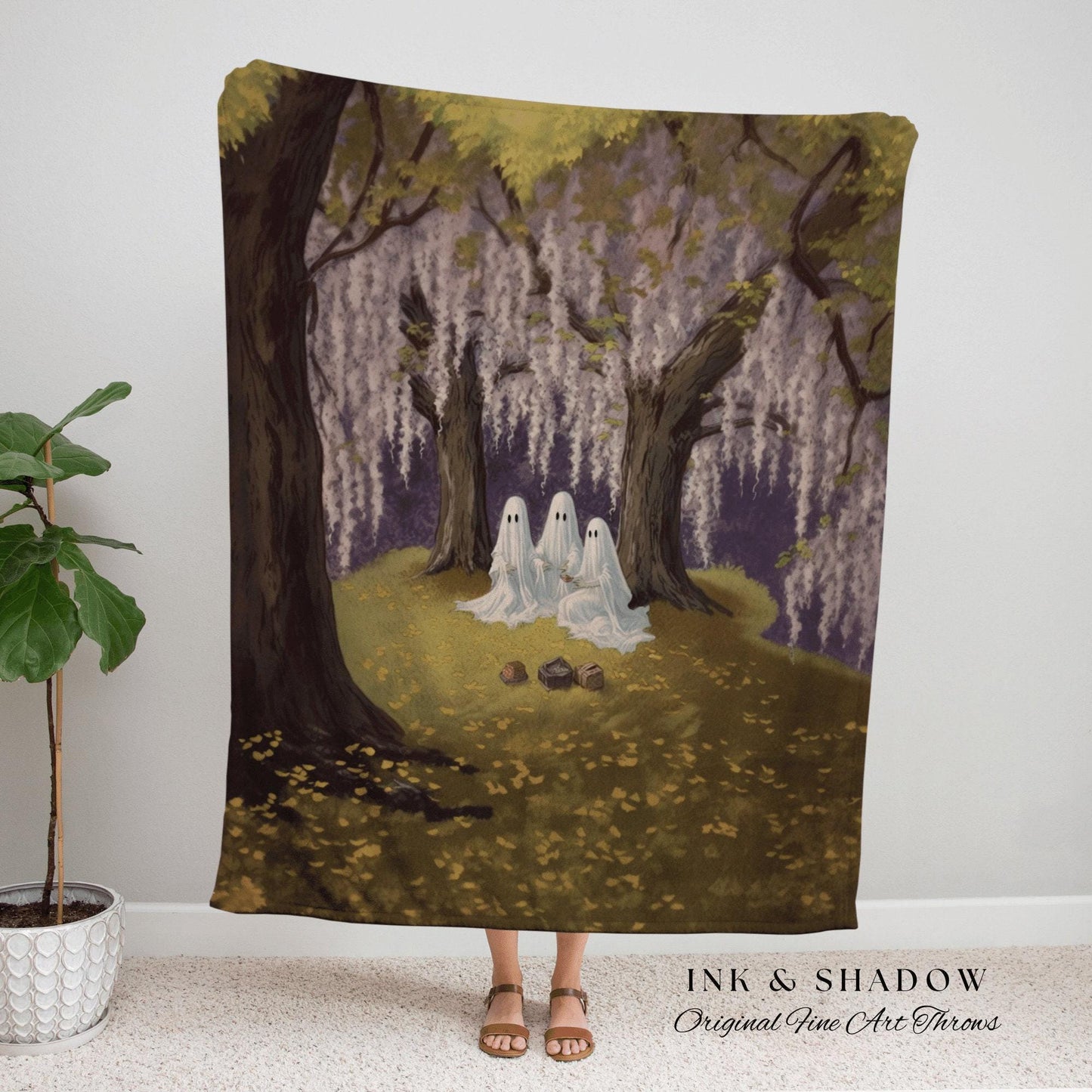 Ghost Picnic Blanket Floral Tapestry Woven Wall Hanging | Halloween Vintage Ghost Art Woven Tapestry Blanket Halloween Decor Dark Academia
