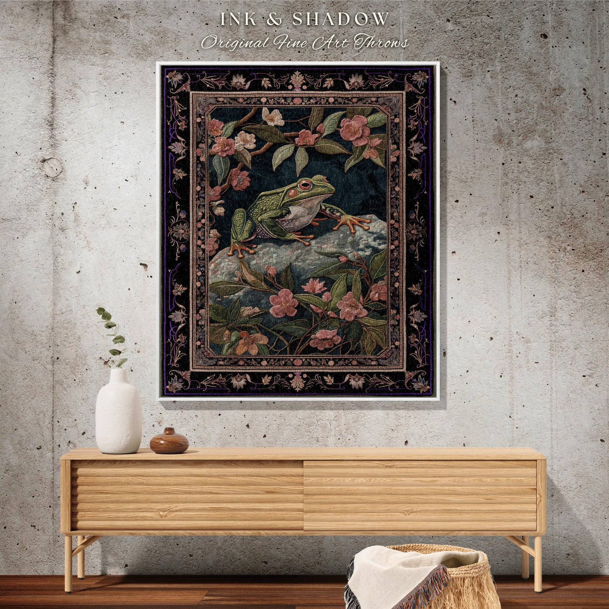 Victorian Aesthetic Tree Frog Tapestry | Ethereal Bedroom Morris Inspired Forest Aesthetic Fairy Grunge Goblincore Blanket Woodland Toad |