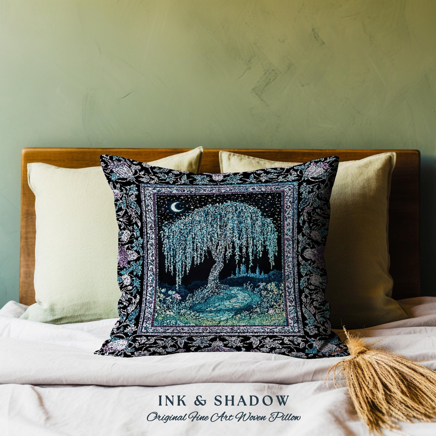 Dreamy Willow Tree Moody Tapestry Pillow Decorative Throw Cushion